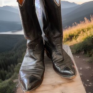 Vintage‎ Tony Lama Mens Country Western Boots 4110 Sz. 9B Nice Black Leather EUC
